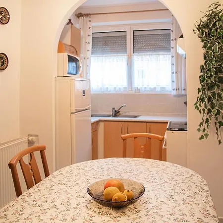 아파트 Relax Liget Apartman *